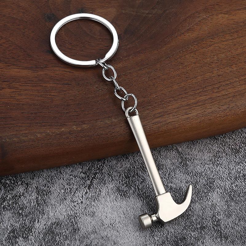 1Pc/5Pcs Key Pendant Key Zinc Alloy Keychain Outdoor Keychain Car Simulation Tool Keychain Backpack Security Fob Design