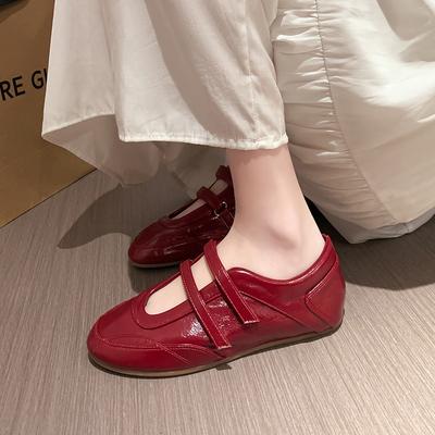 2025 New Women's Shoes Retro Red French Mary Jane Shoes Women's Velcro Casual Ballet Shoes Flat Single Shoes