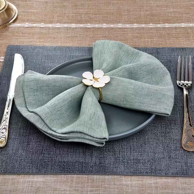Round Painted White Flower Napkin Ring Five-Petal Floral Plumeria Plant Decorative Napkin Holder for Table Setting Dining Decor