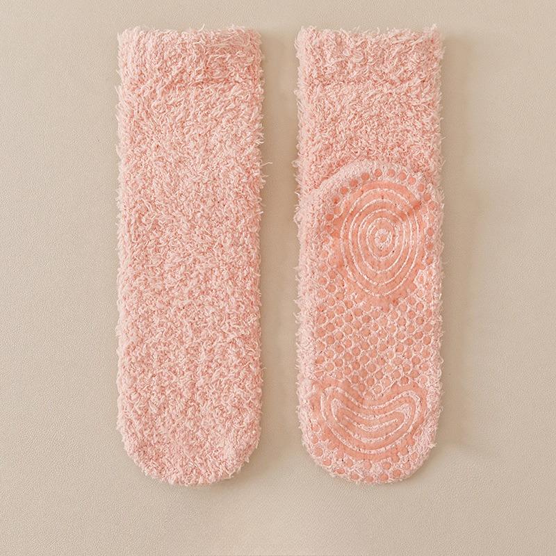 Winter and Autumn Coral Fleece Warmth-Keeping Mid-Calf Socks for Women, Home Use Anti-Slip Silicone Floor Socks