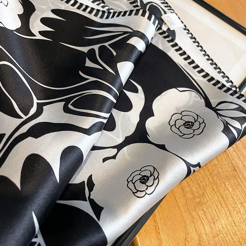 Hangzhou Silk Small Fragrance Camellia Silk Scarf Shawl Mulberry Silk Square Scarf Temperament Versatile Summer