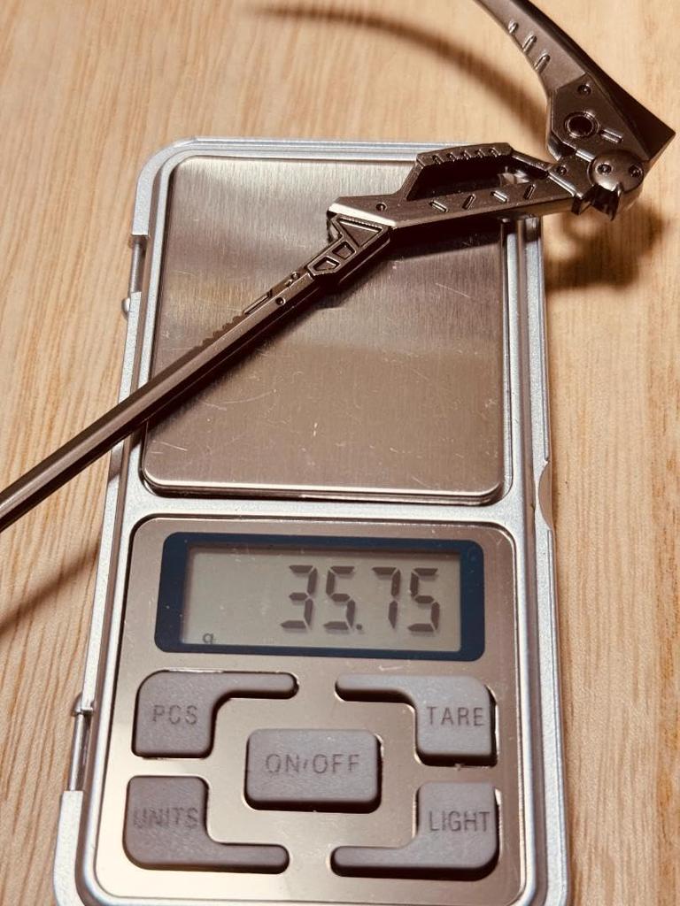 Vessel Silver Sickle Eva Mini Weapon Keychain Accessory Figure Doll Display Ps4 Ps5 Anime Game PC Computer Alloy Toy Metal Miniature Legend Adams'