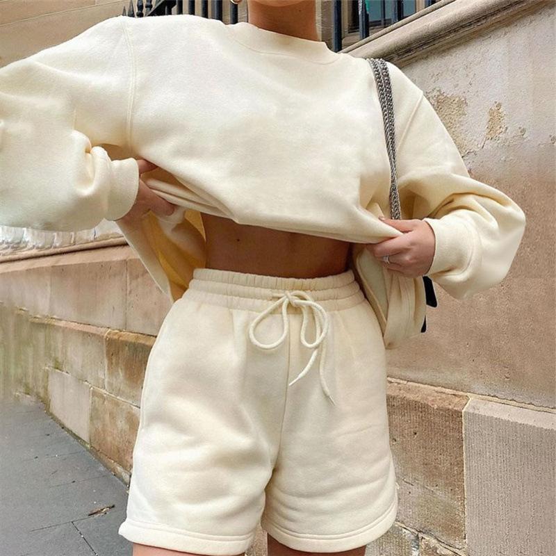 2026 Nuovo Set Estivo a Manica Lunga con Pantaloncini e Felpa tinta unita Casual Abbigliamento da Casa 2 Pezzi