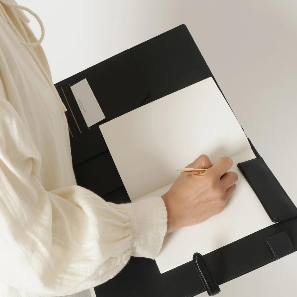 Liant din piele naturală A4 Clipboard Piele granulată embosată Calitate înaltă Subțire Format A4 Dosar din piele Etui pentru documente Tablă cu clips Unisex Negru Bi-fold