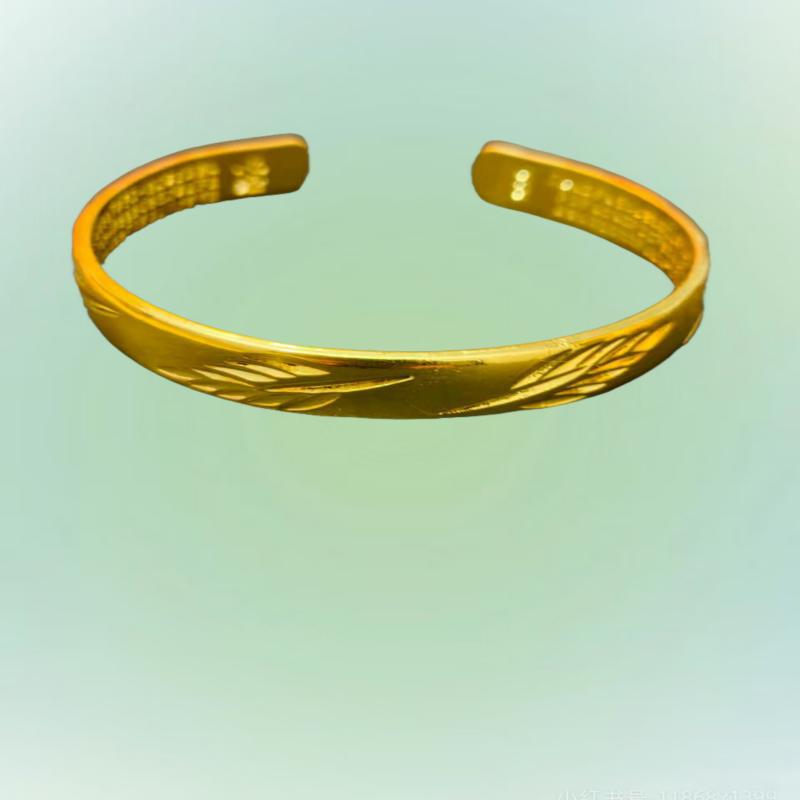 Браслет-бангл с выгравированной Сутрой Сердца - Уникальный нишевый дизайн Модный браслет Other