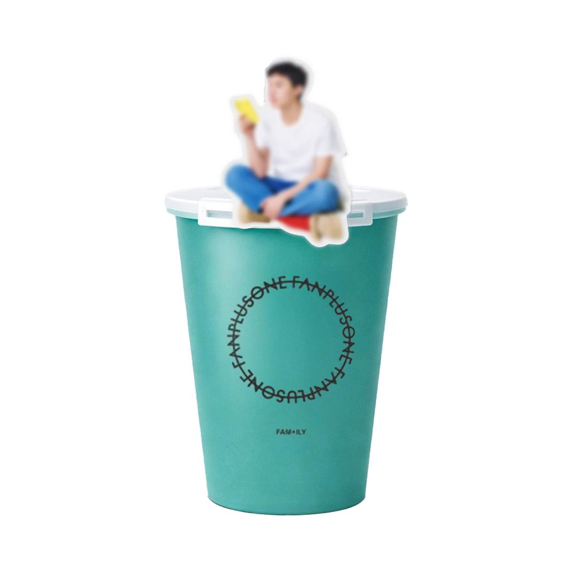 G-DRAGON Fam Meeting Arcrylic Stopper ONE SIZE