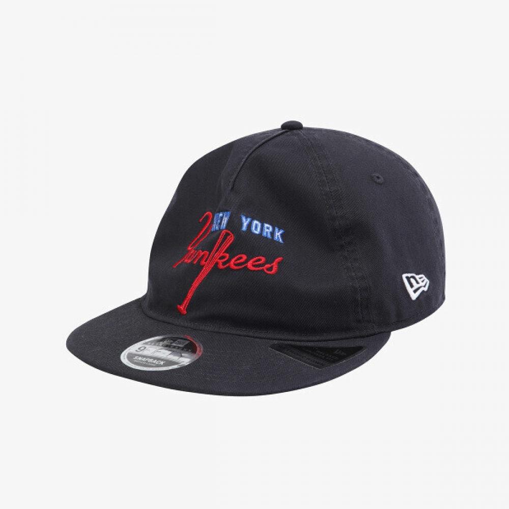 New Era New York Yankees Club Logo Retro Crown Strapback Navy 15206337