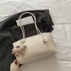 Retro commuter large-capacity underarm bag women's  new fashion shoulder bag simple personality portable tote bag