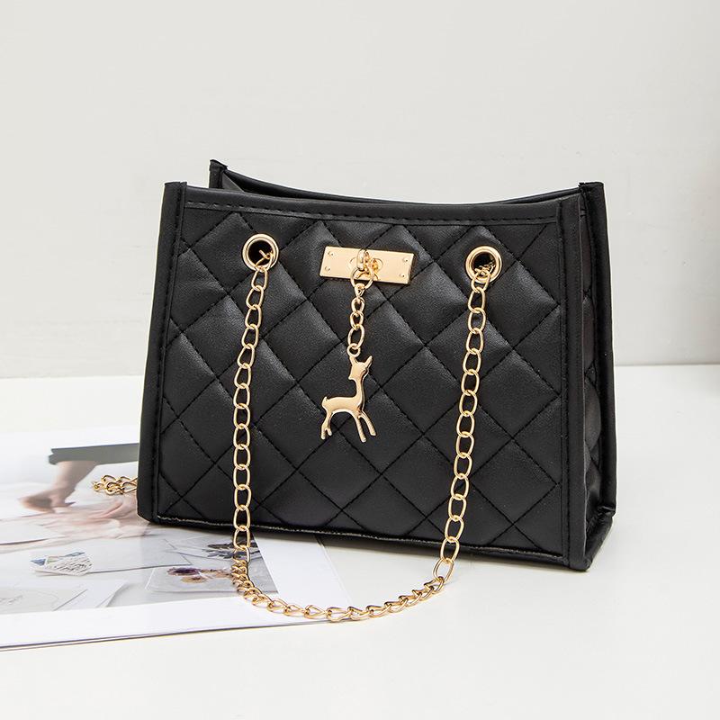 Deer Pendant Decorative Chain Messenger Bag Fashionable and Casual New Diamond Embroidered Women's Shoulder Bucket Bag