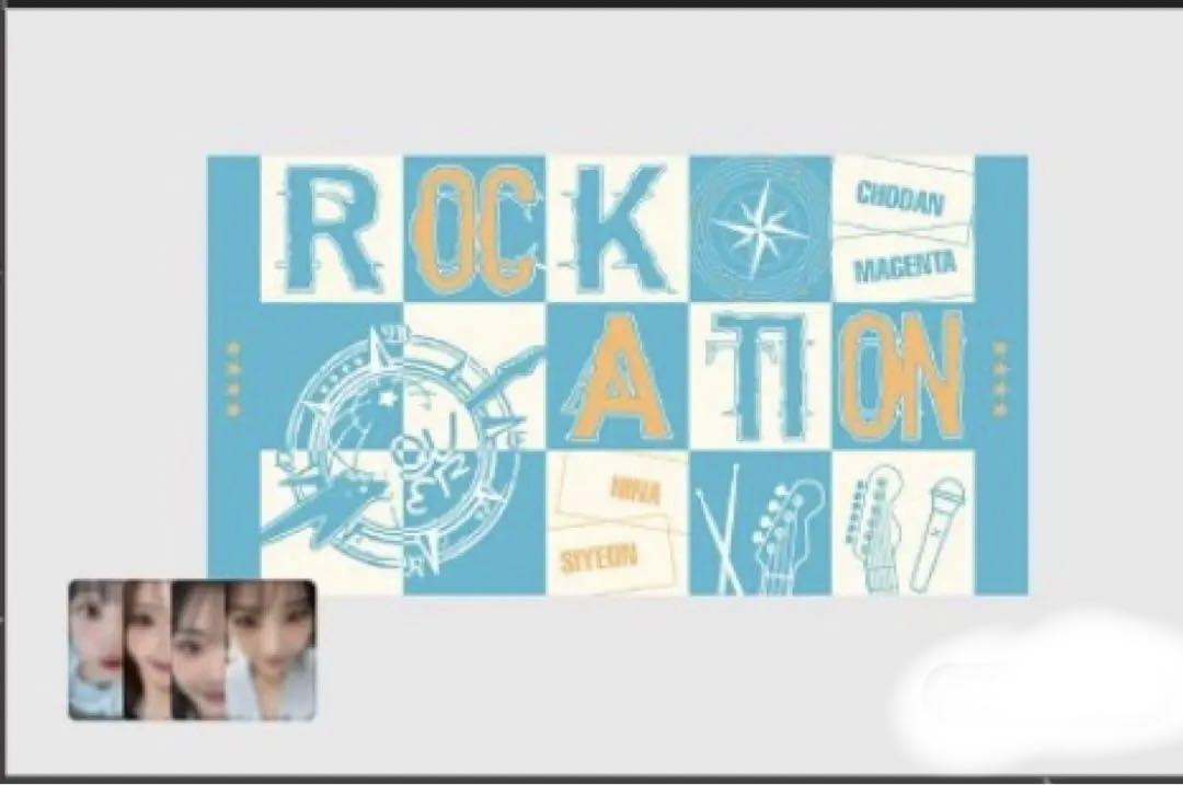 

[Б/У] QWER 1-й Мировой Тур ROCKATION Пляжное Полотенце с Торговой Картой