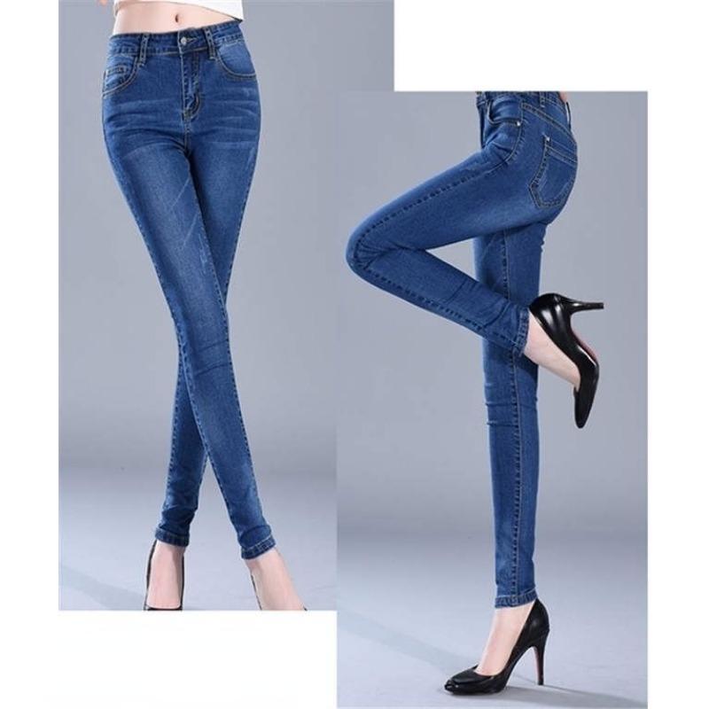 Modne i wyszczuplające damskie jeansy ołówkowe z wysokim stanem na wiosnę/jesień