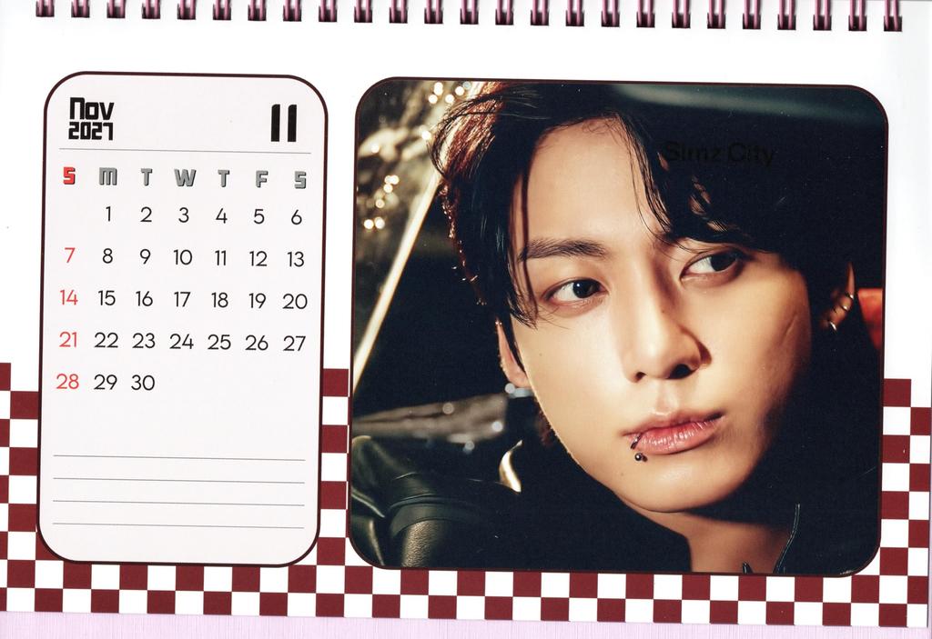Jungkook Merchandise Desk Calendar Pink Desk Sticker Set (Photobook Calendar) 2026-2027 (2 Years) + K-POP