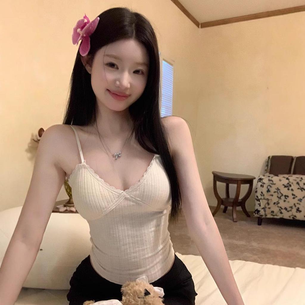 Sleek V-Neck Lace Camisole: Covers Underarm Fat, Built-in Pads, Beautiful Back Design