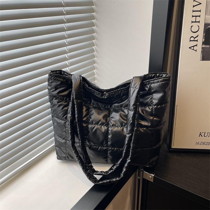 2025 Damen Trendige Herbst/Winter Tragetasche und Schultertasche mit großer Kapazität