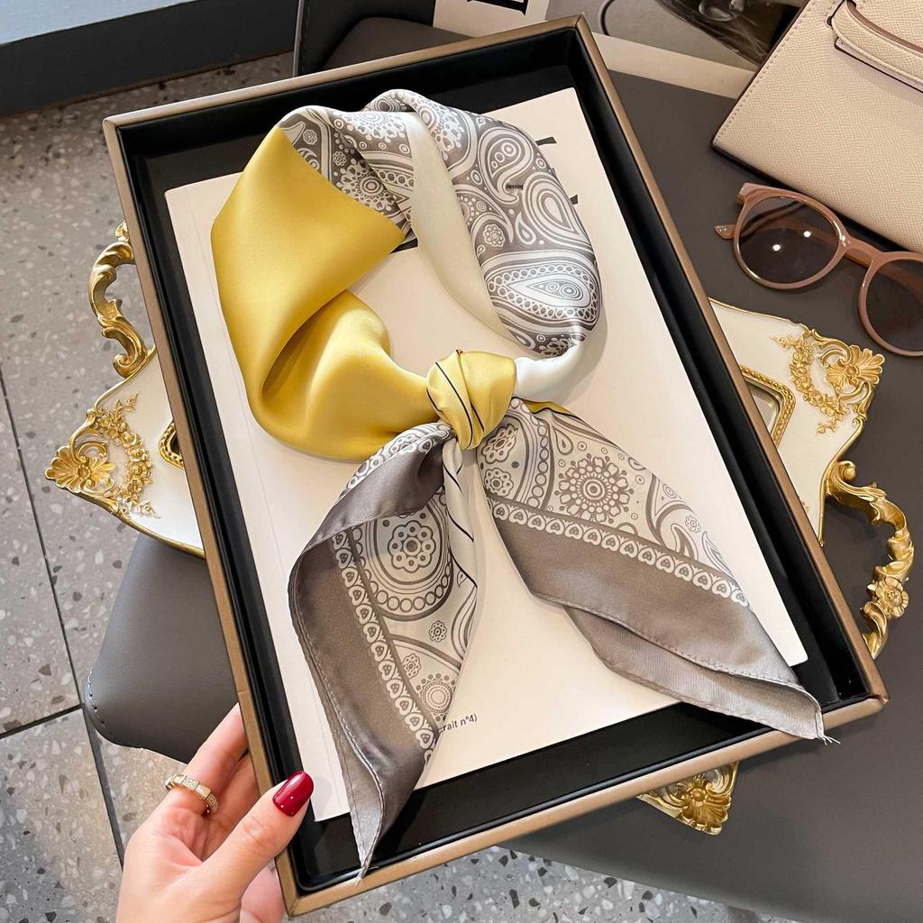Women's French Retro Silk Cashew Scarf: Versatile Square Ribbon Headscarf
