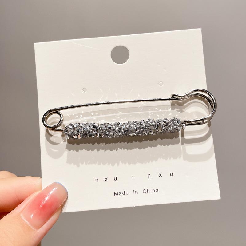 

Брошь для талии со стразами: Брошь от засветки и регулируемый аксессуар для одежды