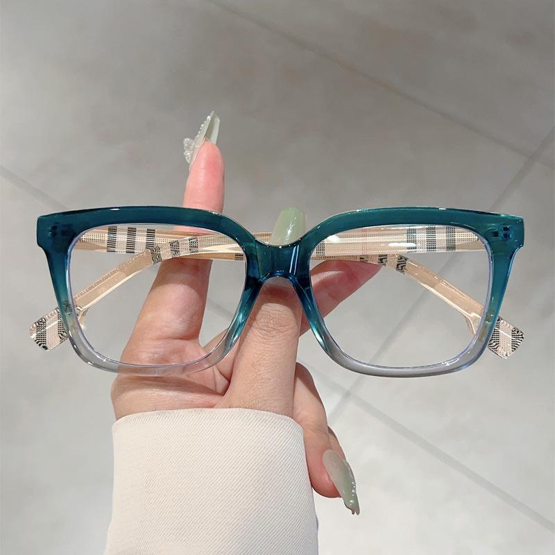 Internet celebrity small fresh plain face high sense anti-blue glasses business elegant versatile can be matched with degree flat mirror