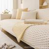 Textil do obýváku a jídelny – Potahy na gauče