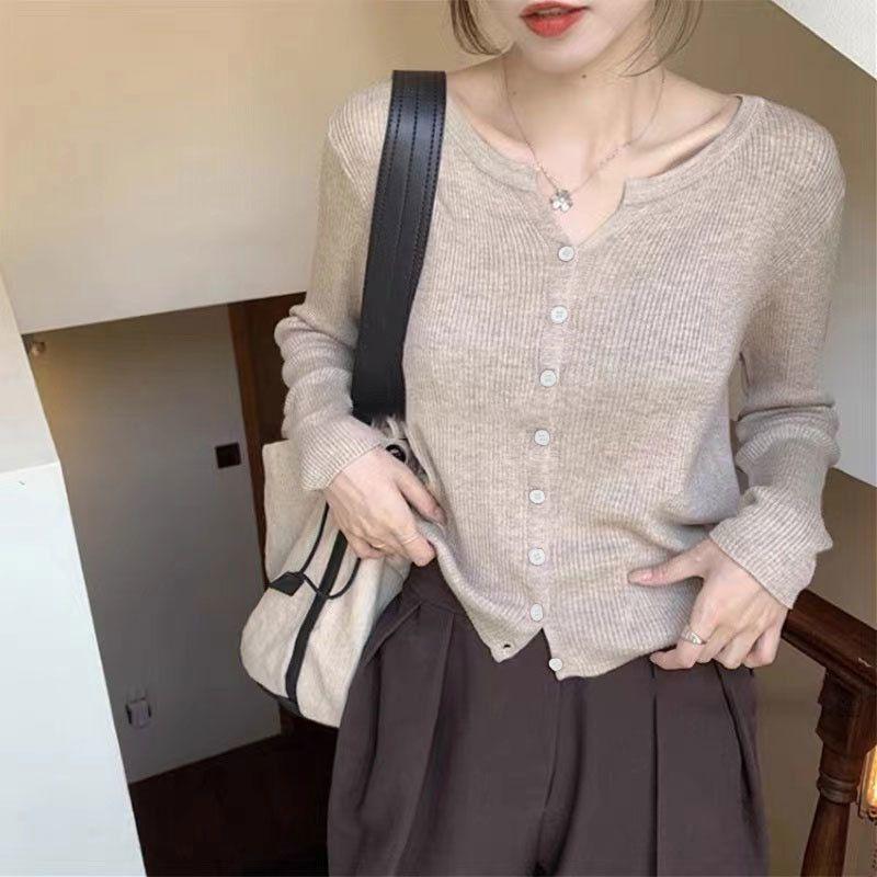 

Женский вязаный кардиган осень зима нежный шик маленькое пальто длинный рукав V-образный вырез тонкая верхняя одежда универсальный топ S