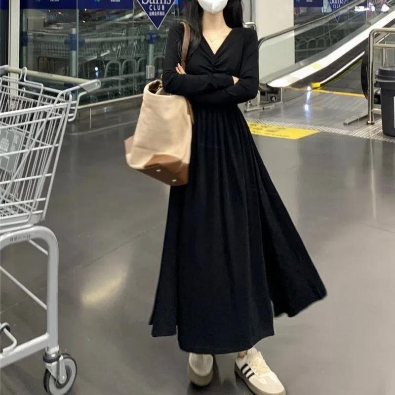 French Style Fashion Dresses Sping New Women Solid V-Neck Pleated Temperament Long Sleeve Slim Mid-length A-line Corset Dress