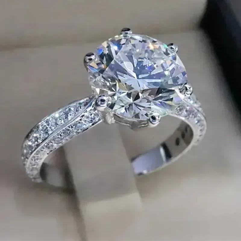 

2026 New Cubic Zirconia Brilliant Wedding Ring for Women s Engagement Party High End Personalized Fashion Zircon 6