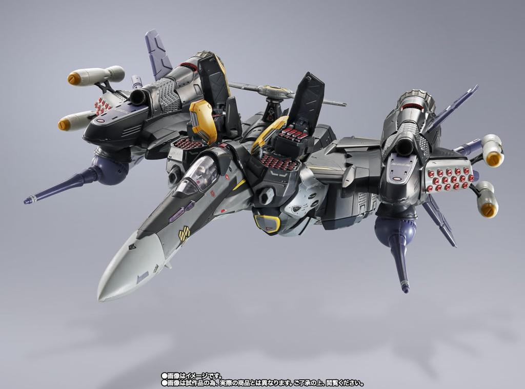 TAMASHII NATIONS Macross Armored Messiah Valkyrie Revival Bandai Spirits DX Figurină Chogokin F-25S (Folosind Ozmarie) ver.