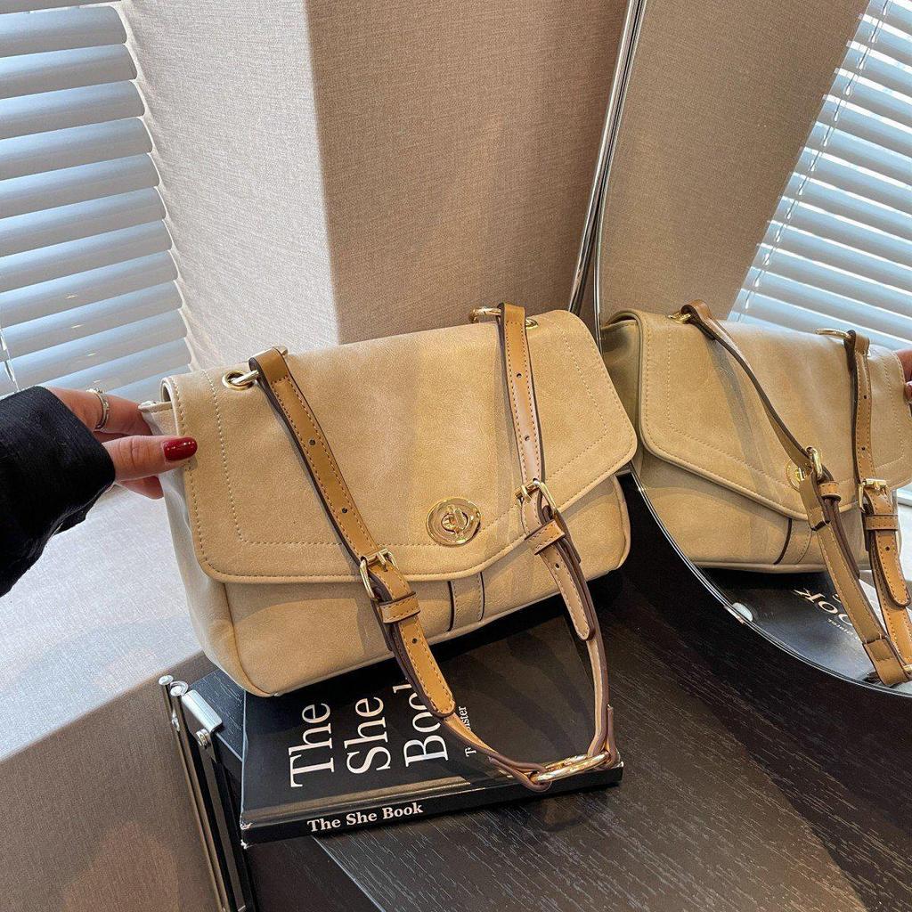 2024 Trendy Large Capacity French-Style Crossbody Shoulder Bag for Women