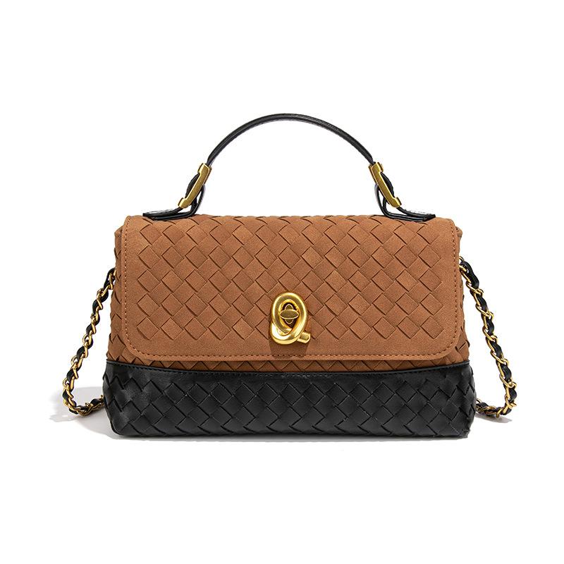 

Retro matte Xiaoxiangfeng portable small square bag 2025 autumn and winter new suede premium contrasting color flip mail carrier bag