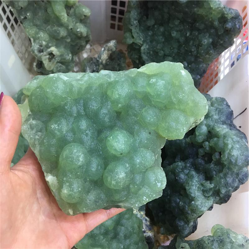 Natural Rough Gemstones Raw Prehnite Crystal Rough Stone for Healing
