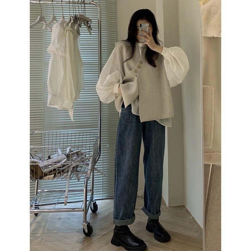 Design Oblique Button V-neck Knitted Vest Cardigan Women's Korean Version Loose Lazy Sleeveless Sweater Vest Outer Wear Vest Woman
