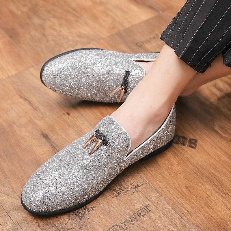 Fashion Men's Sparkling Wedding Silvery Leather Shoes Pepper Tassel Laofers Fashion Slip-on Party Shoes Comfy Driving Shoes Dress Shoes