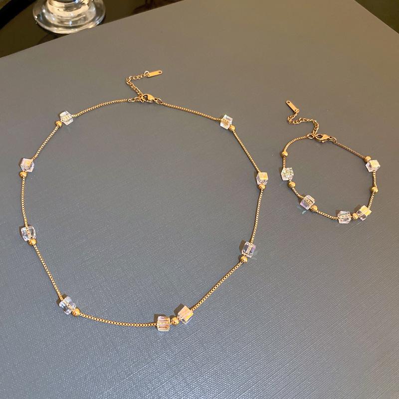 High-End Crystal Cube Clavicle Necklace – Trendy Titanium Steel Fashion for Women