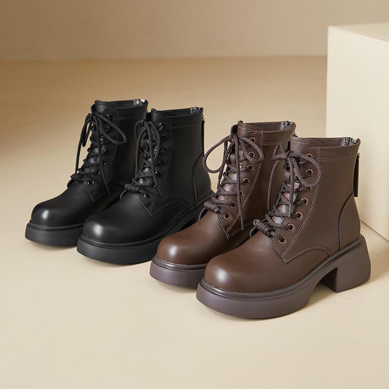 Augustine platform Martin boots women's 2025 new autumn and winter retro British college style black locomotive short boots