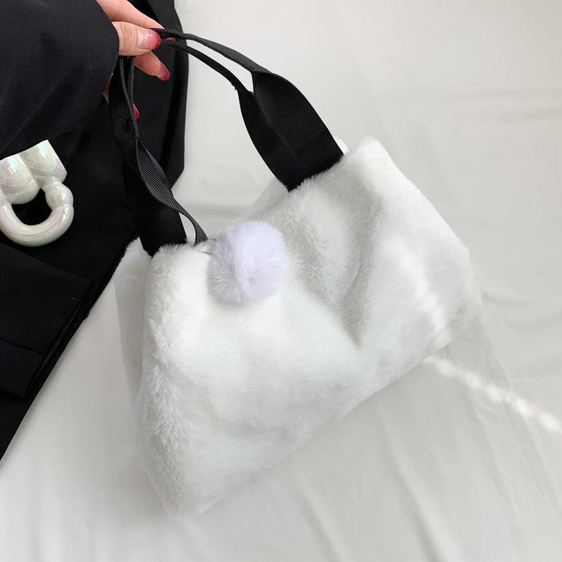 2025 autumn and winter plush cute girl shell bag solid color handbag ins versatile fashion shoulder bag messenger bag