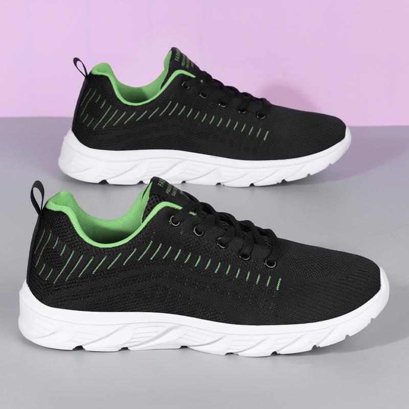 New sports and leisure summer men's breathable hollow comfortable mesh fly-woven running shoes travel men's shoes