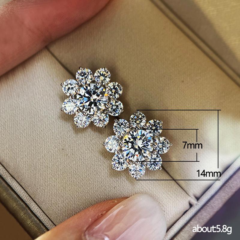 Huitan Luxury Crystal Flower Stud Earrings Brilliant Cubic Zirconia Romantic Women Accessories Party Daily Wear Fashion EarringsGood product