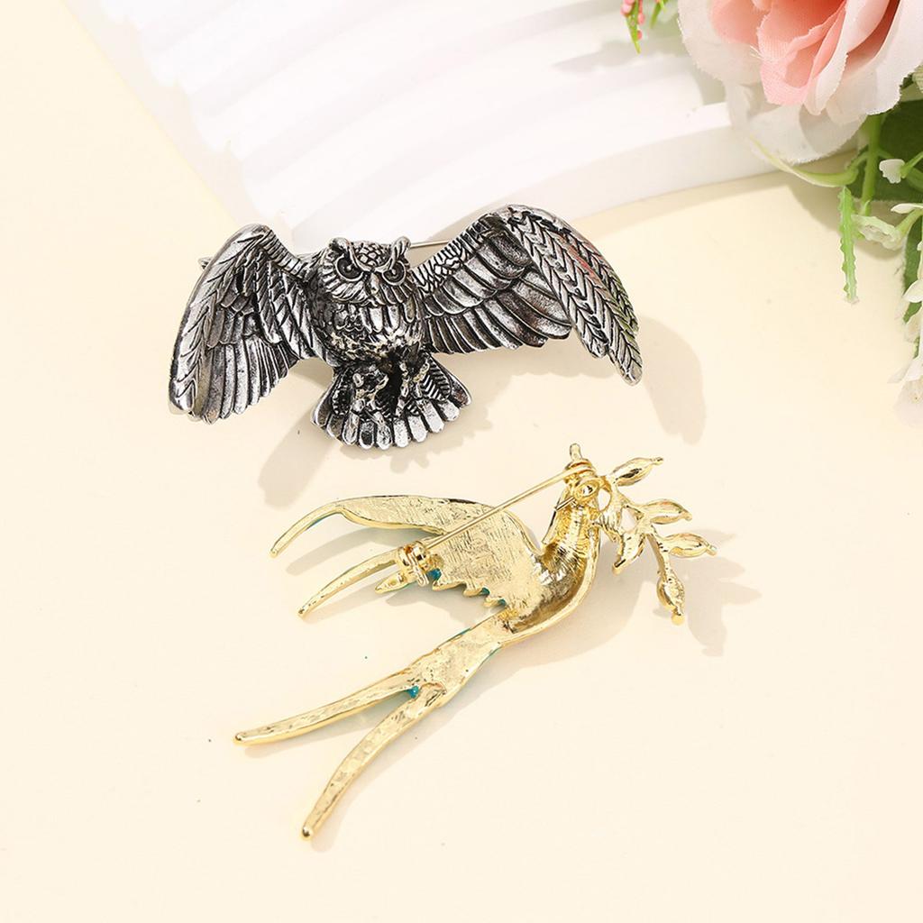 Elegant Owl Brooch Hypoallergenic Alloy Jewelry For Casual Outings And Professional Attire