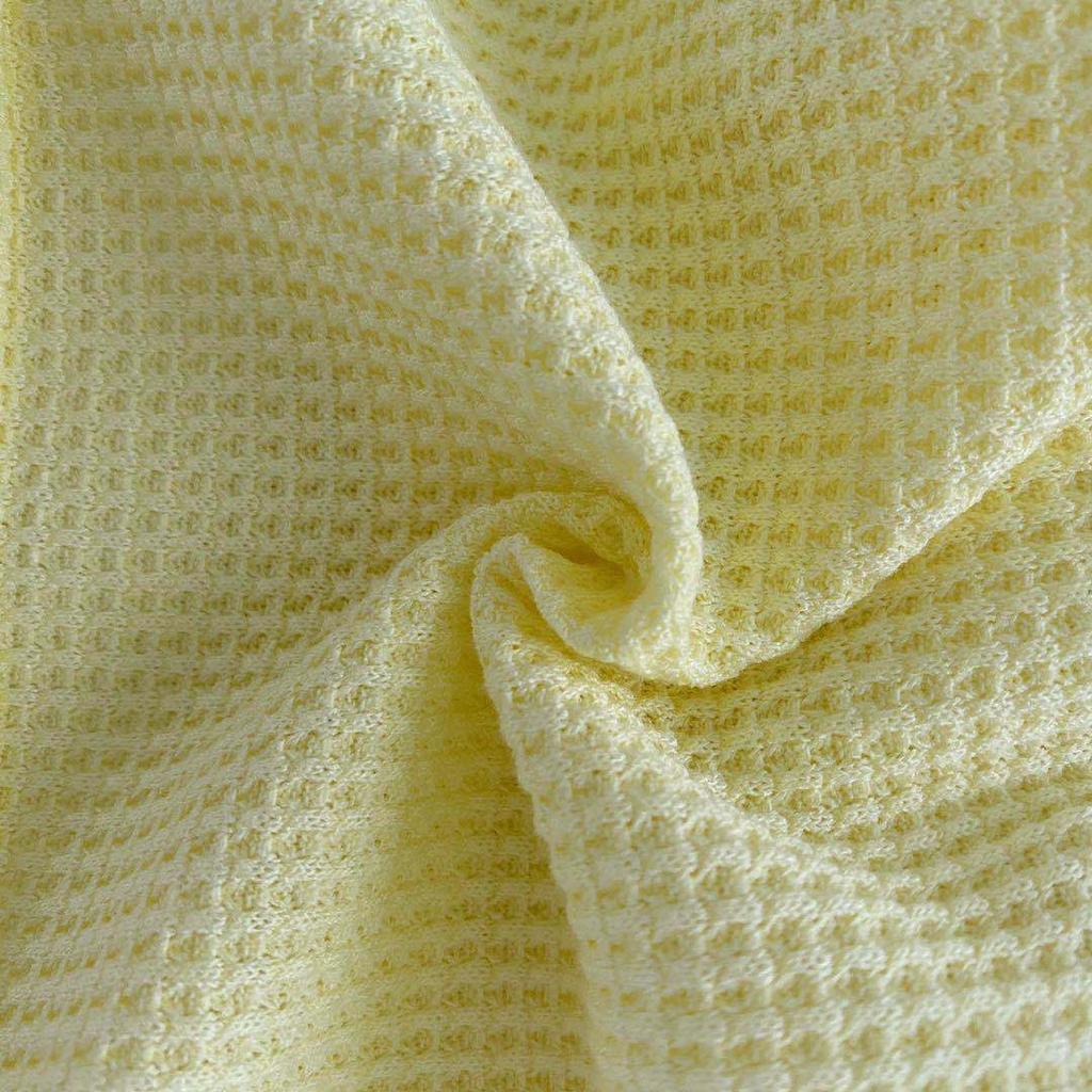 Kamizelka Waflowa dla Zwierzaka Urocze Kwiatowe Spodnie Ubrania dla Psa Ubrania dla Psa Ubrania dla Kota Średnie i Małe Ubrania Dwunożne Teddy Lato