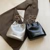 Large-capacity Commuter Big Bag Women's New Spring and Summer Fashion Bucket Bag Texture Chain Messenger Bag