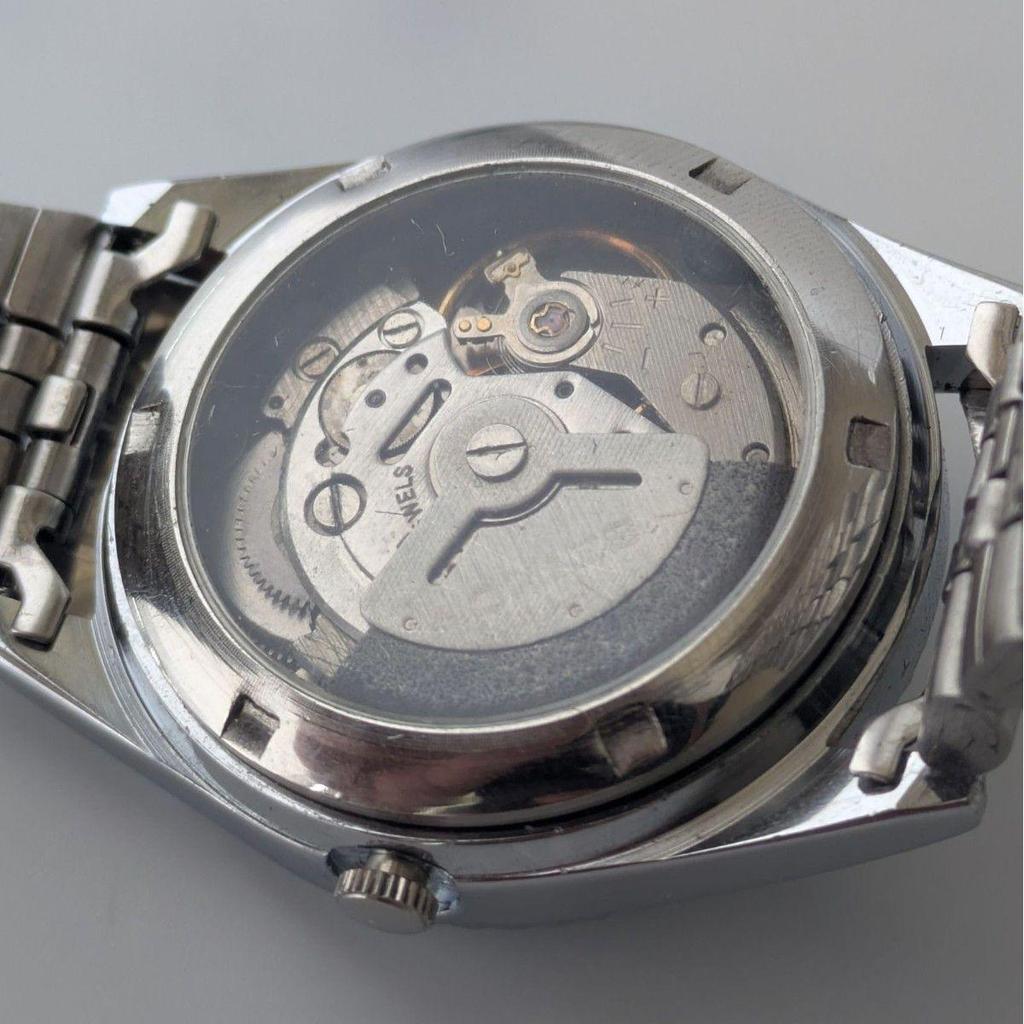 Used Unused item SEIKO Seiko automatic vintage black dial bar index 3 hands day-date exhibition case back men's wristwatch