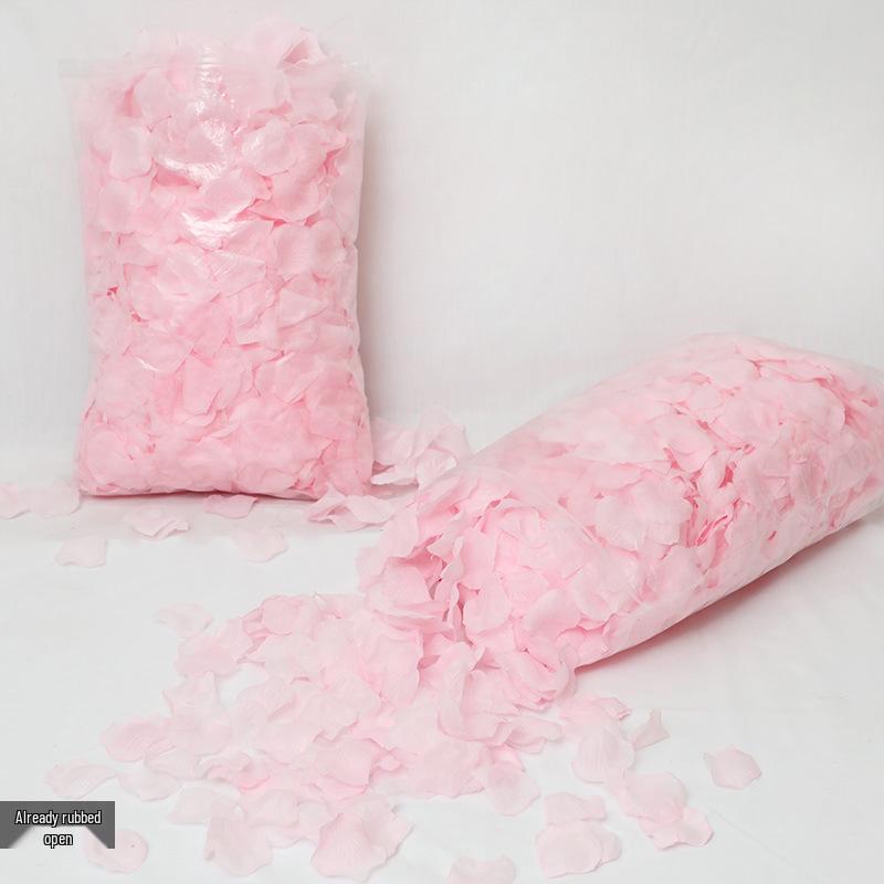 Romantische Hochzeits-Verlobungsdeko: Rote Rose Simulierte Blütenblätter