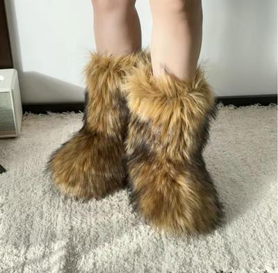 New Winter Fur Onepiece Raccoon Fur Female Snow Boots Fur Shoes Outdoor Mid Leg Boots