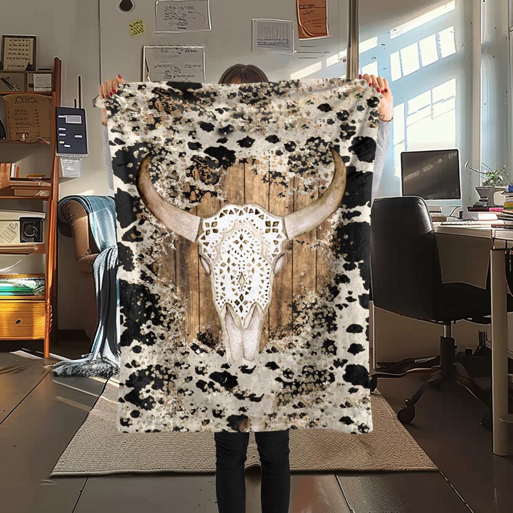 1Pc Western Cow Skull Print Flannel Blanket, High Quality Comfortable for All Seasons, Home Decor, Warmth and Comfort, Perfect for Christmas Gifts