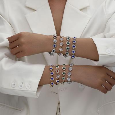 Popular Women's Light Luxury Women's Color Diamond-encrusted Flower High-end Bracelet Adjustable Jewelry