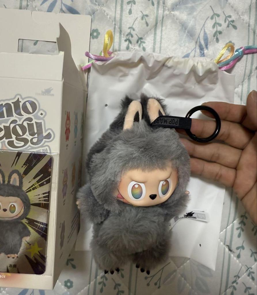 [USED] POPMART Big Into Energy Secret ID