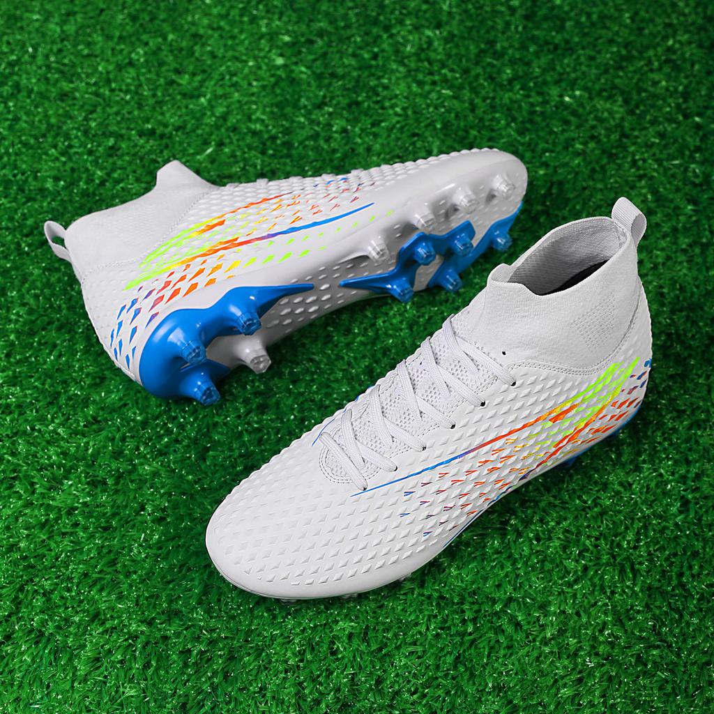Manufacturers Direct Sales of High Top Youth Long Nail Football Shoes Fashion Casual Football Sports Shoes