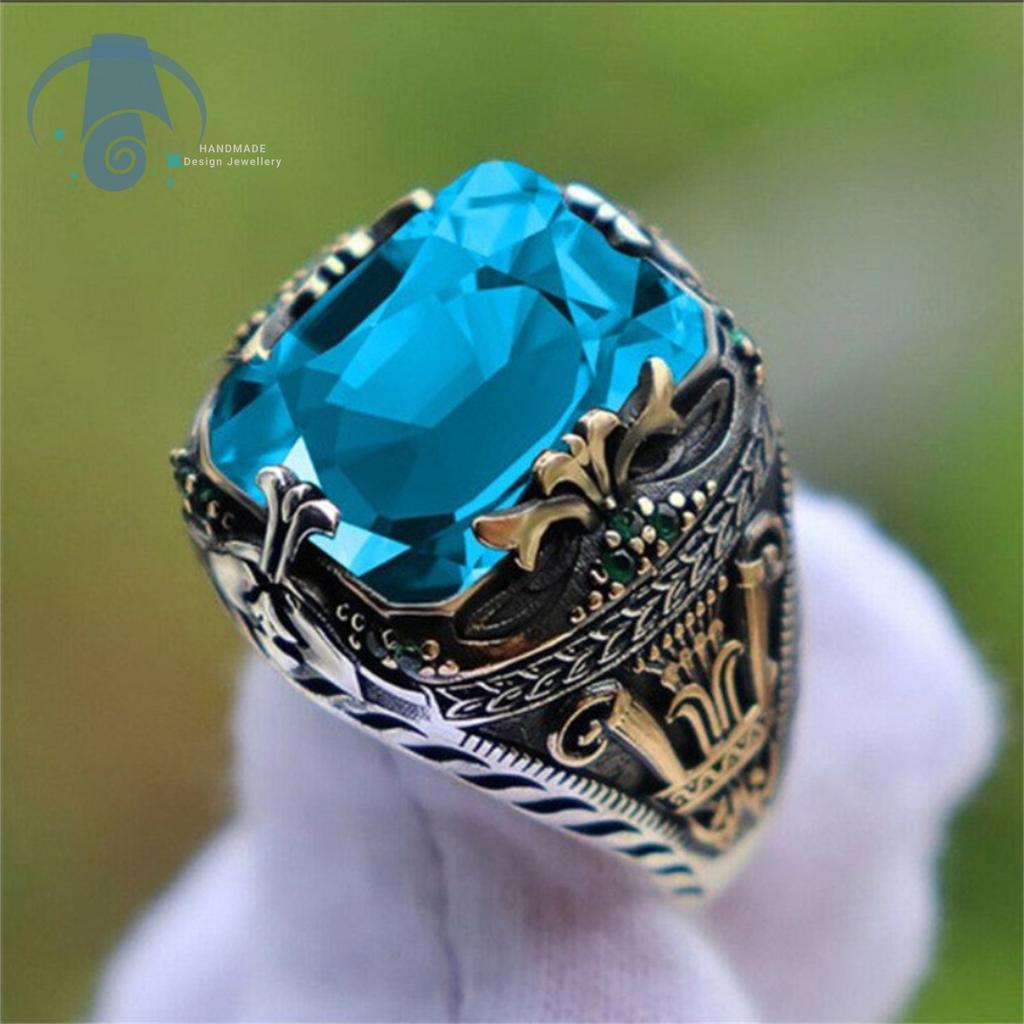 Vintage Retro Mens High End Bold Statement Finger Ring Luxury for Banquet Party Unique Masculine Chic Classic Grand Jewelry Gift