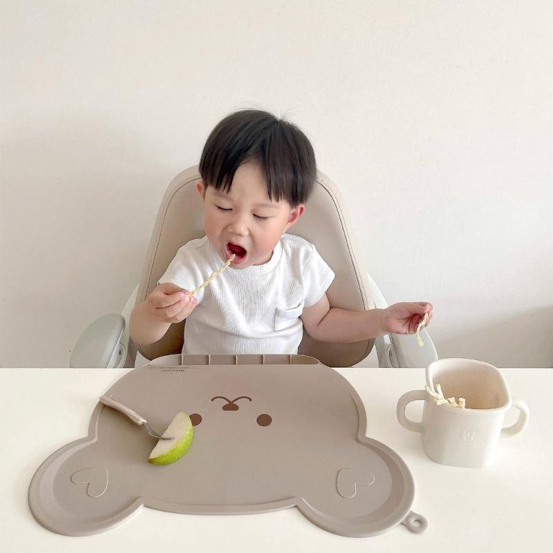 Food Grade Silicone Placemats Kids Placemats for Toddler Children Non-Slip Table Mats Baby Food Mats with Hanging Loop