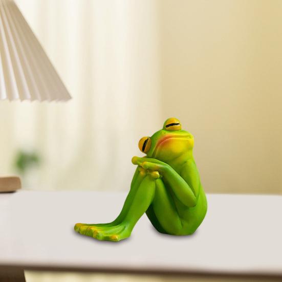 Cartoon Frog Figurine Kissing Meditation Toilet Frog Statue Resin Animal