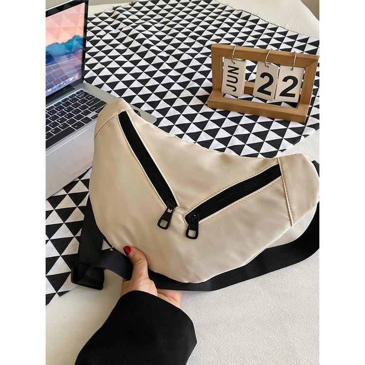 Stylish Minimalist Commuter Shoulder Bag For Women With Soft Fabric And Trendy Design